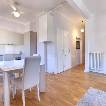 San Giorgio 80 *